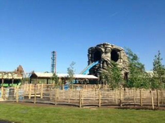 Oakwood Theme Park