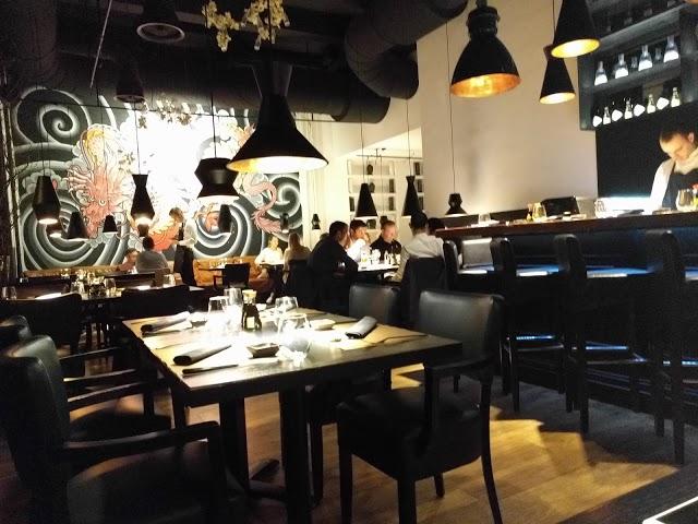 Time Restaurant & Bar