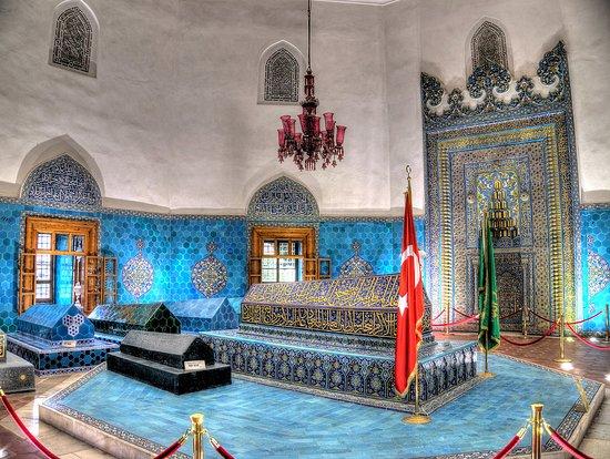 Green Tomb