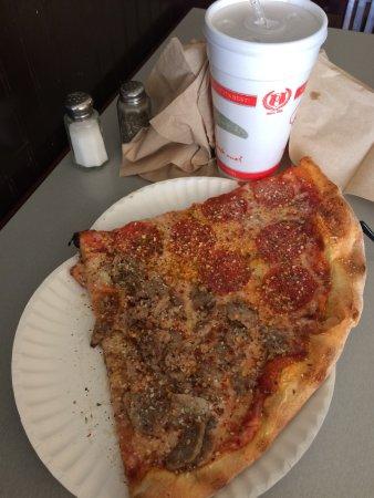 Renna's Pizza