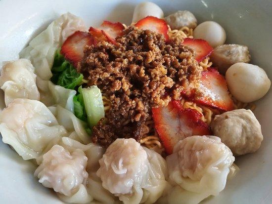 Annie Kolo mee