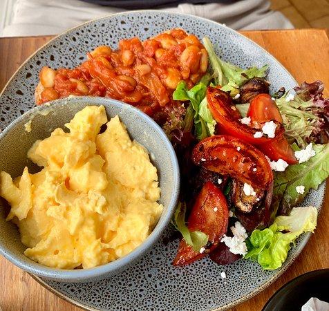 Two Birds Gallery Cafe