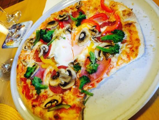 Pizzeria Restaurant