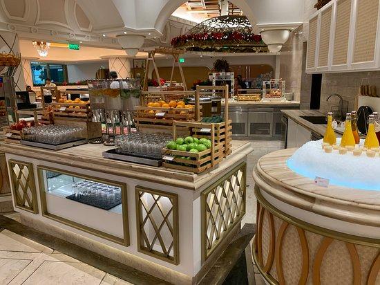 Medley Buffet