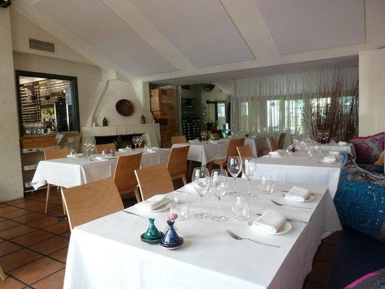 Meeka Restaurant