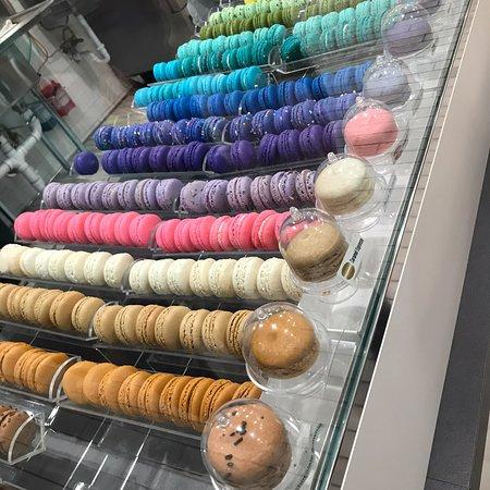 Macarons By Maddie Lu