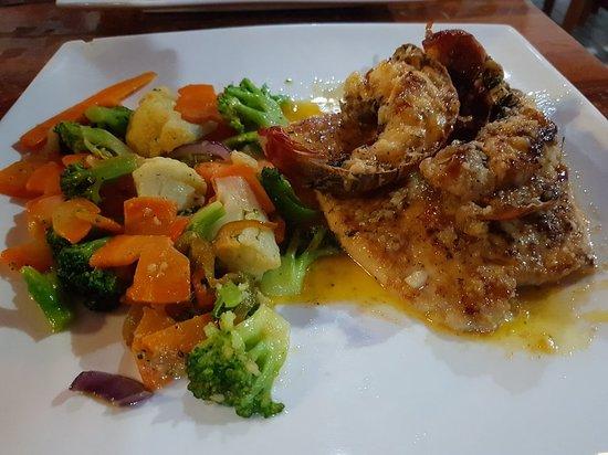 Langosta Feliz Marisqueria
