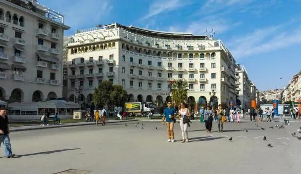 Aristotelous Meydanı