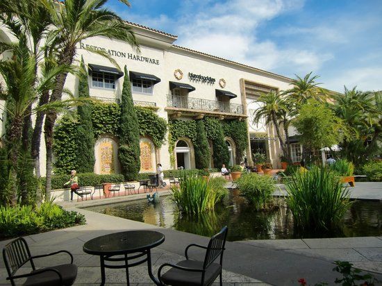 Fashion Island