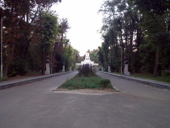 Sevastopolskiy Park