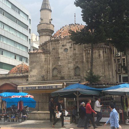 Kemeraltı Camii
