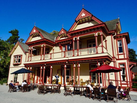 Riccarton House