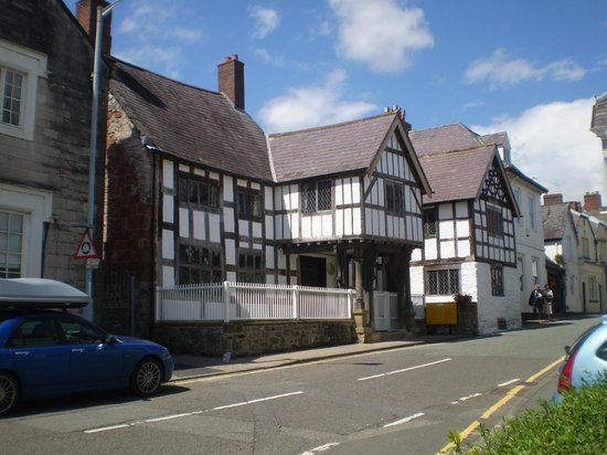 Nantclwyd y Dre
