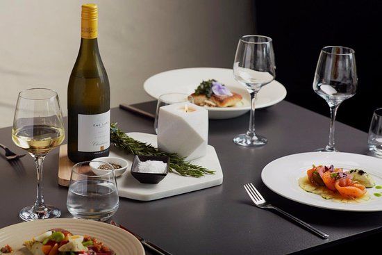 Windows Restaurant