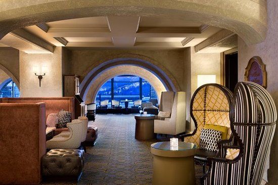 Rundle Lounge