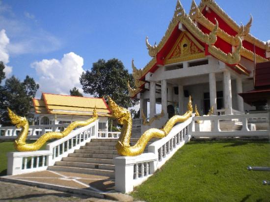 Wat A-Hong Silawas