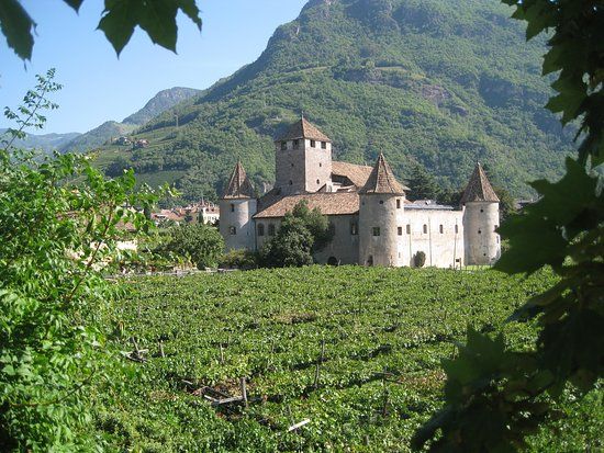 Runkelstein Castle