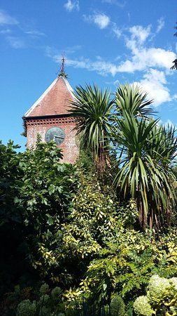 Denmans Garden