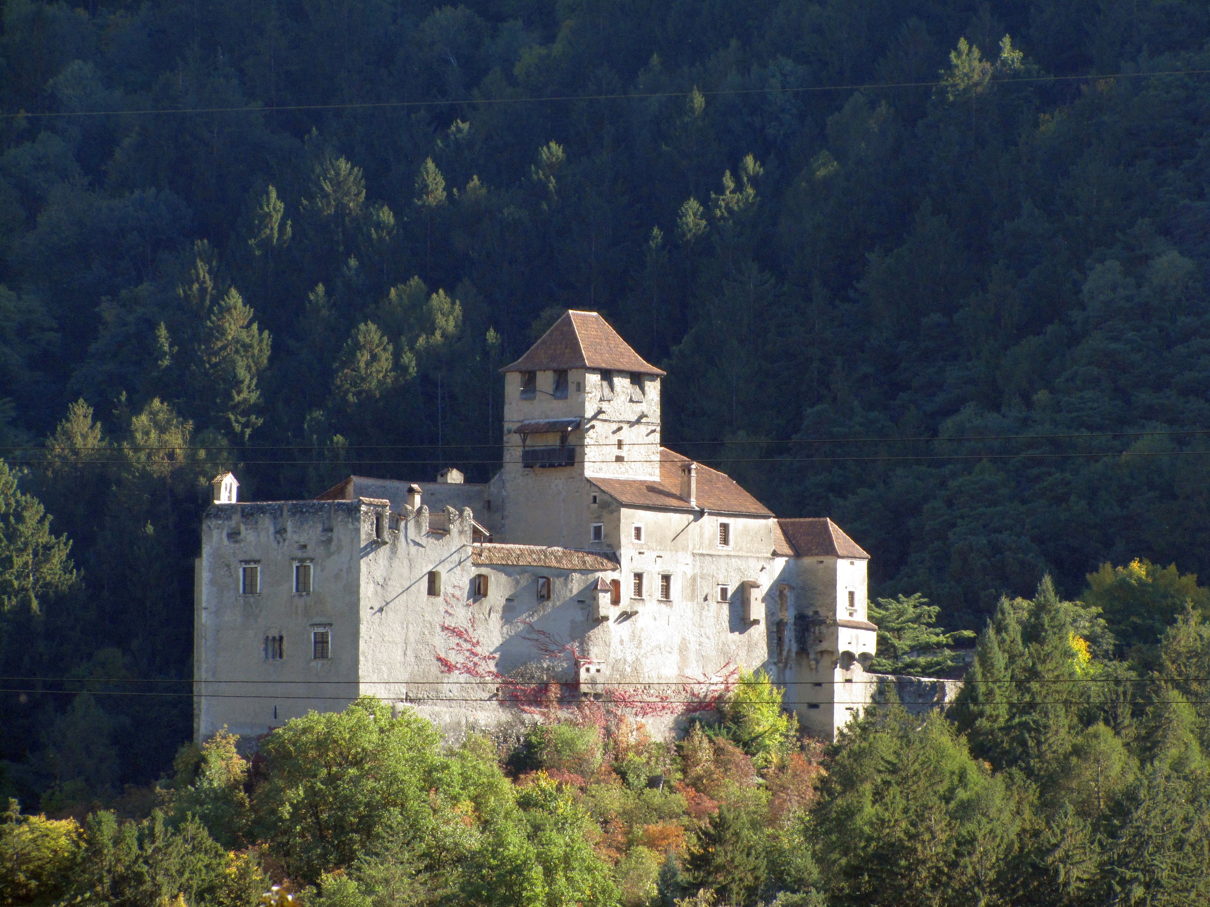 Schloss Dornsberg