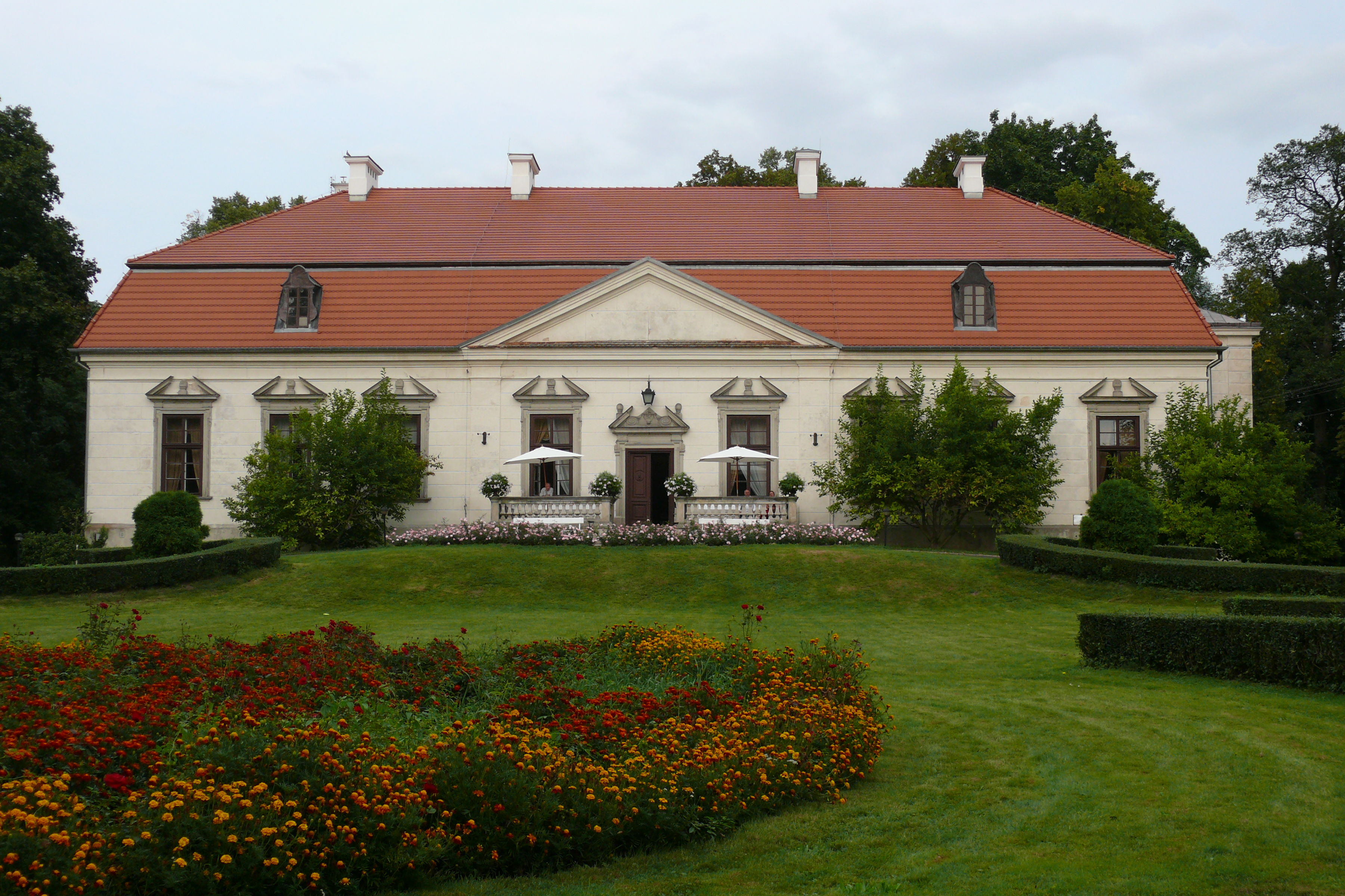 Manor in Obory