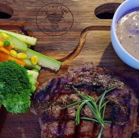 Bistro 2000 Steak House & Sports Bar