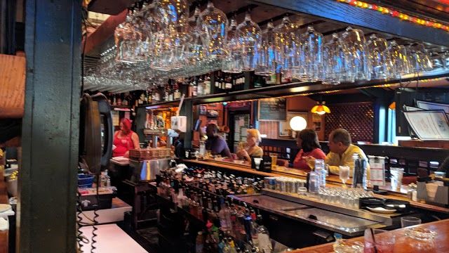 Doc's Food & Spirits