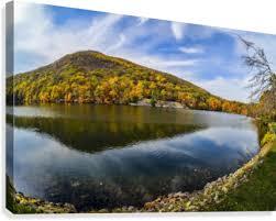 Hessian Lake
