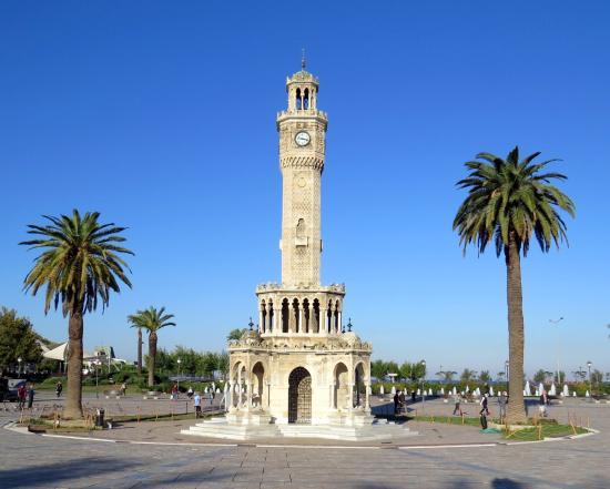 Plaza Konak