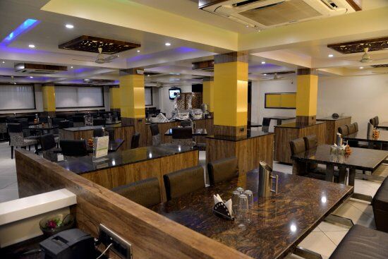 Cafe Royale